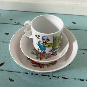 Oneida Vintage (1960) Raggedy Ann & Andy Cup and 2  Bowl Melamine (plast…